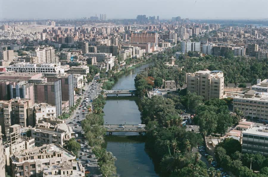 Cairo: Felucca Boat Cruise Along The River Nile - What the guide adds to the river ride
