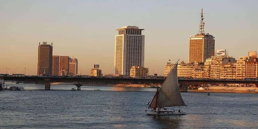 Cairo: Felucca ride on The Nile River with Meals - A quiet Nile outing beneath Cairo’s sky