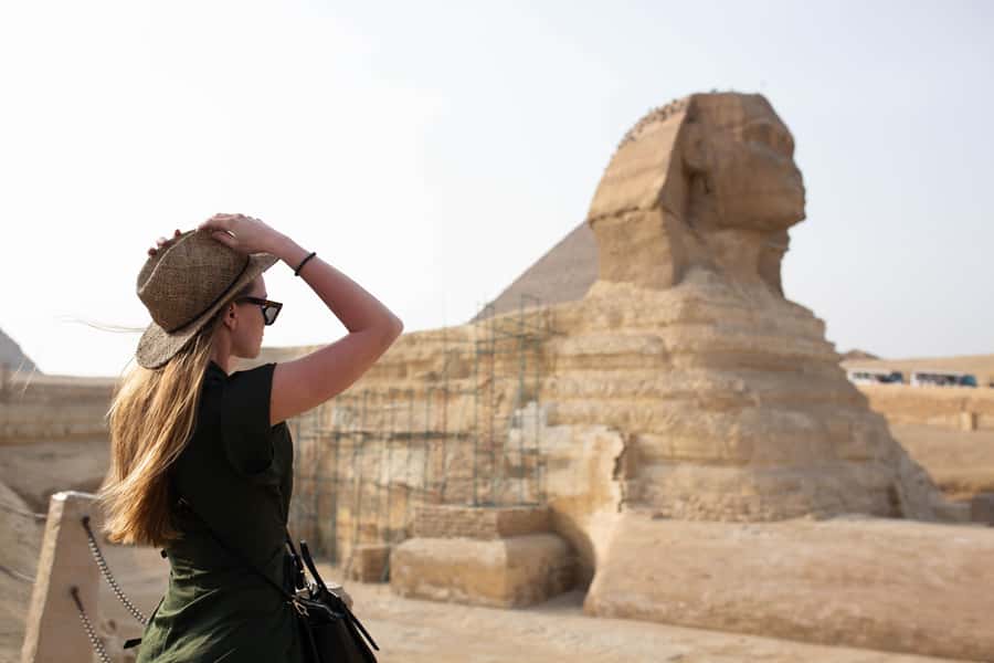 Cairo: Female-Guided Pyramids, Sphinx & Museum City Tour - Why this one-day route works