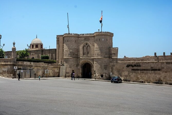 Cairo/Giza: 2-Day Pyramid, Museum, Bazaar Private Tour - Egyptian Museum and the treasures of Tutankhamun