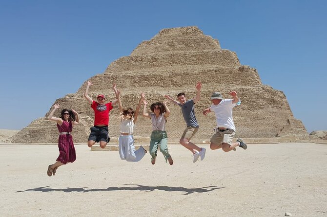Cairo: Giza Pyramid, Sakkara & Dahshur Full Day Private Tour - Starting at the Giza Pyramids