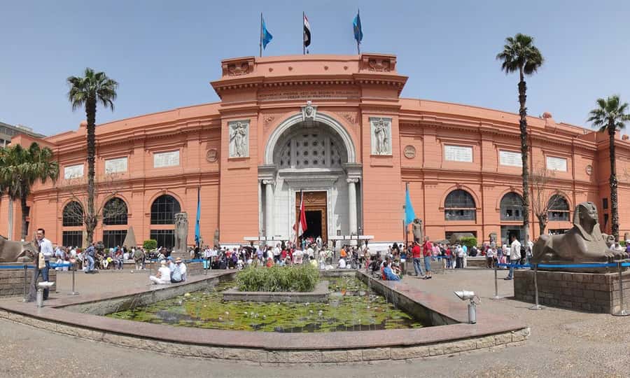Cairo: Giza Pyramids, Egyptian Museum & Nile Dinner Cruise. - Dinner on the Nile After Dark