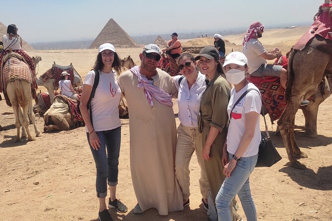 Cairo, Giza Pyramids, Great Sphinx, Egyptian Museum and Bazaar Private Tour - The Great Sphinx and Khafre’s Valley Temple