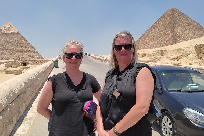 Cairo, Giza Pyramids, Great Sphinx, Egyptian Museum and Bazaar Private Tour - Inside Khufu and Khafre’s Pyramid