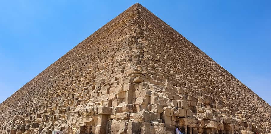 Cairo: Giza Pyramids & Museum of Egyptian Civilization Tour - What guides add to the day