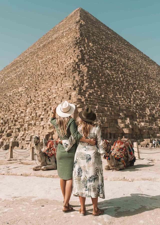 Cairo: Giza pyramids, Sphinx, and Great Pyramid Tour - Seeing Khufu’s Great Pyramid from the inside