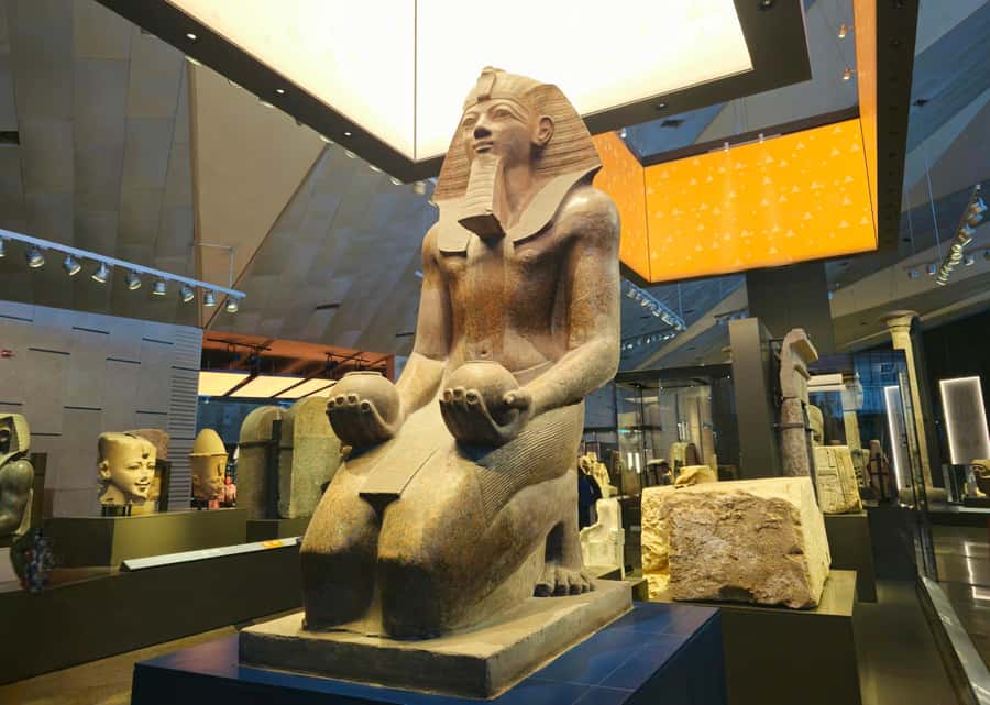 Cairo: Grand Egyptian Museum, Pyramids, Sphinx Tour & Lunch - The Giza Plateau and its camel ride