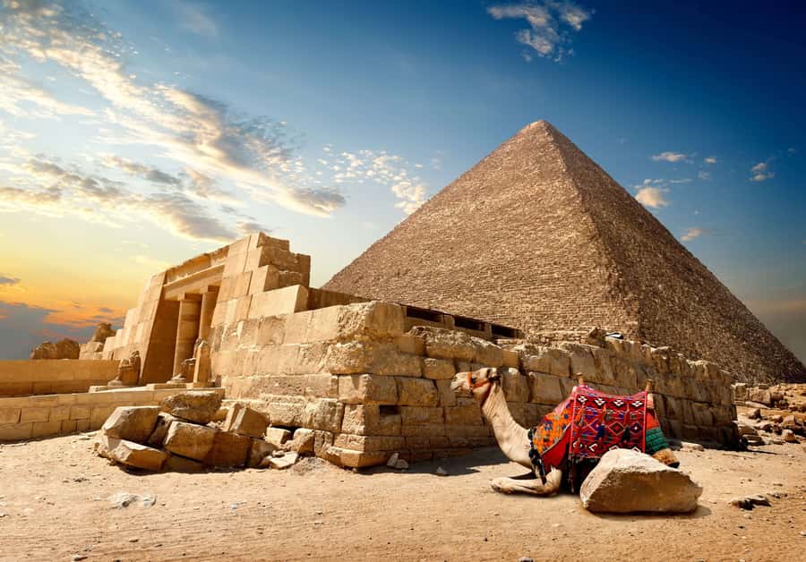 Cairo: Great Pyramids of Giza and Egyptian Museum Tour - The Valley Temple of Khafre