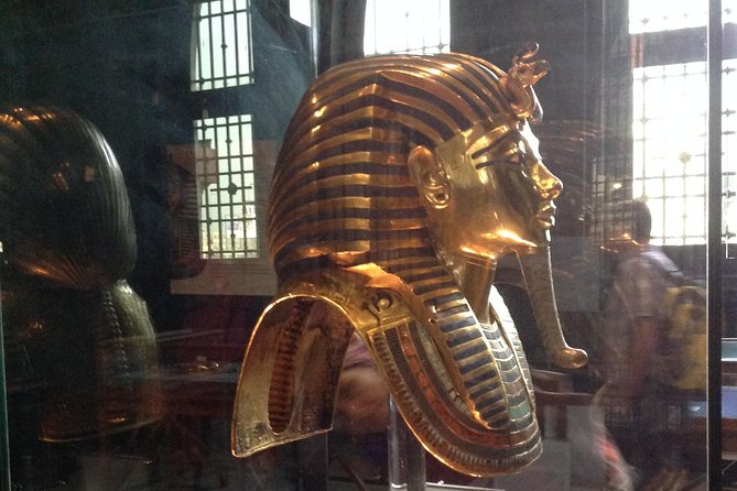 Cairo Layover Tours To Giza Pyramids Egyptian Museum Bazaar Sound And Light Show - Khufu, Khafre, and Menkaure up close