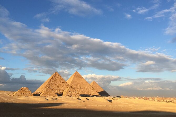 Cairo |Layover| Trip pick up from Cairo airport to visit Giza Pyramids & Sphinx - The panoramic viewpoint and the famous photo stop