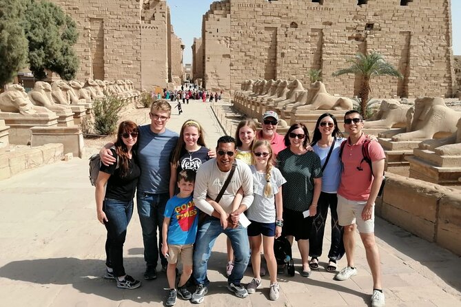 Cairo : Luxor East and West Banks Tour by Overnight Sitting Train Rounded trip - What the guide and group setup add