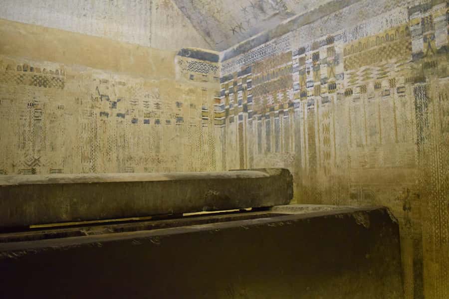Cairo: Memphis, Sakkara and Dahshur Pyramids Day Tour - The guides are a major part of the value