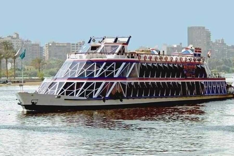 Cairo: Nile Dinner Cruise with Belly Dancer Show and Music - How much of the Nile will you really see?