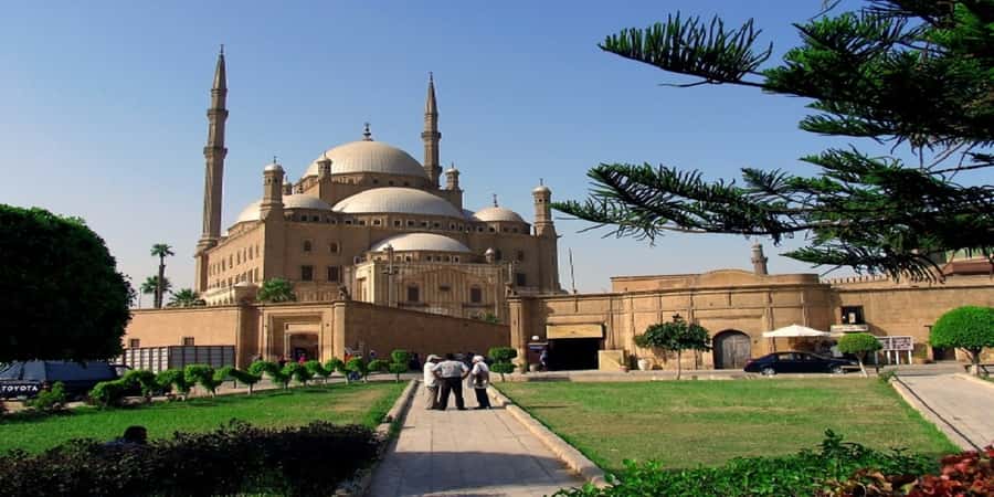 Cairo: Old Cairo Guided Tour by Car with Lunch and Pickup - Lunch ranges from koshary to shawarma