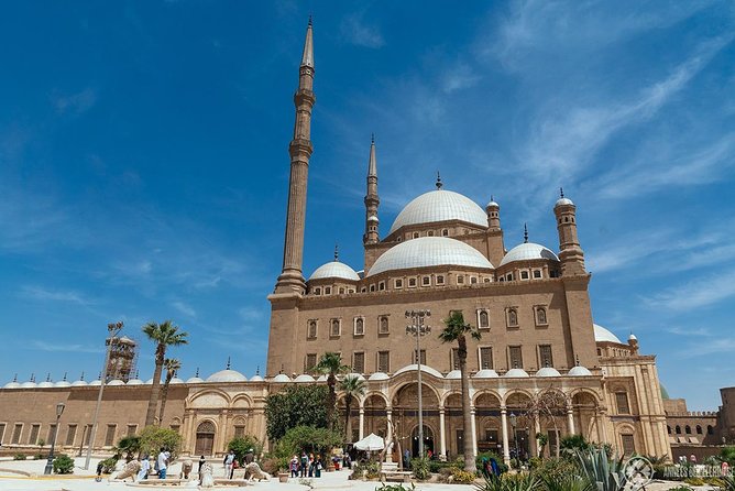 Cairo private day trip with private tour guide & car with driver - Ending among the stalls at Khan el Khalili