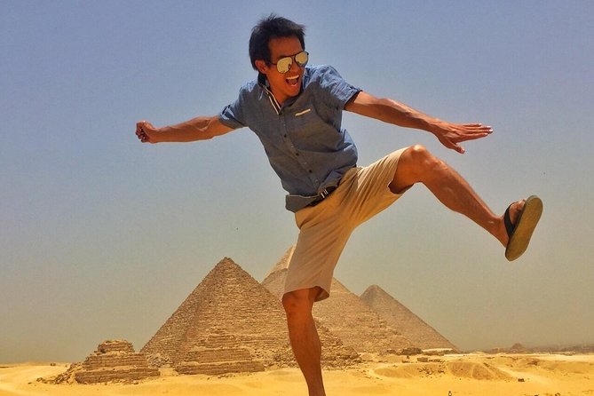 Cairo Private Tours To Giza Pyramids,Egyptian Museum & Bazaar - The Great Sphinx and Giza’s wide views