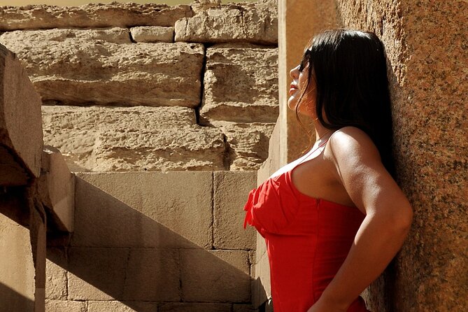 Cairo: Pyramids, Bazaar, Lunch with Female Guide - Giza’s bazaar and the souvenir question