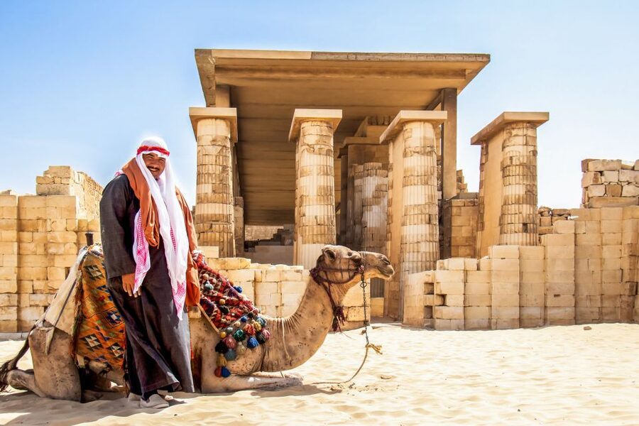 Cairo: Pyramids, Sakkara & Memphis Tour with Lunch - Transport, pickup, and group size