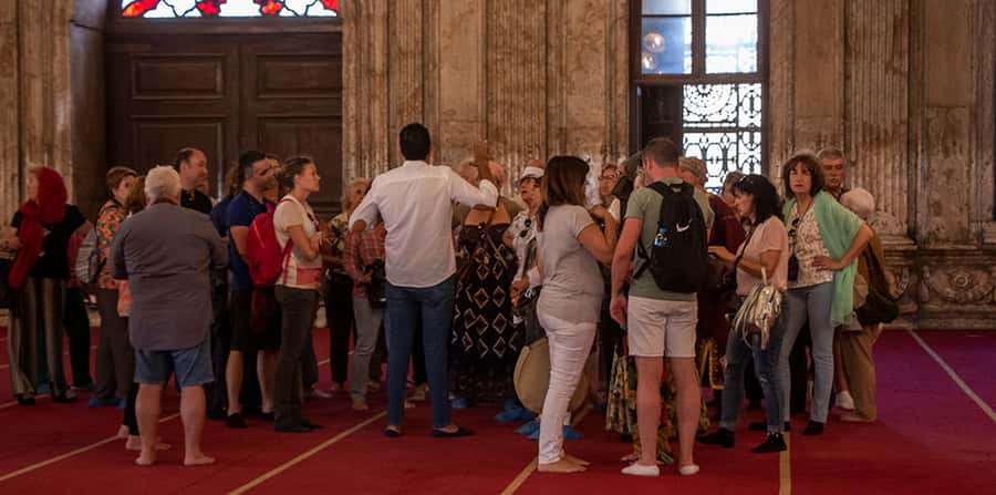 Cairo: Salah El Din Citadel and Old Cairo Bazar Guided Tour - The Egyptian Museum brings the famous treasures indoors