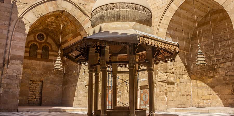 Cairo: Salah El Din Citadel and Old Cairo Bazar Guided Tour - Transport, timing, and the small practical details