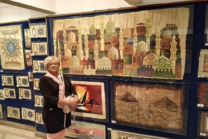 Cairo Shopping tour Private Papyrus Essential oils Bazar Cotton - What this Cairo shopping tour is really like