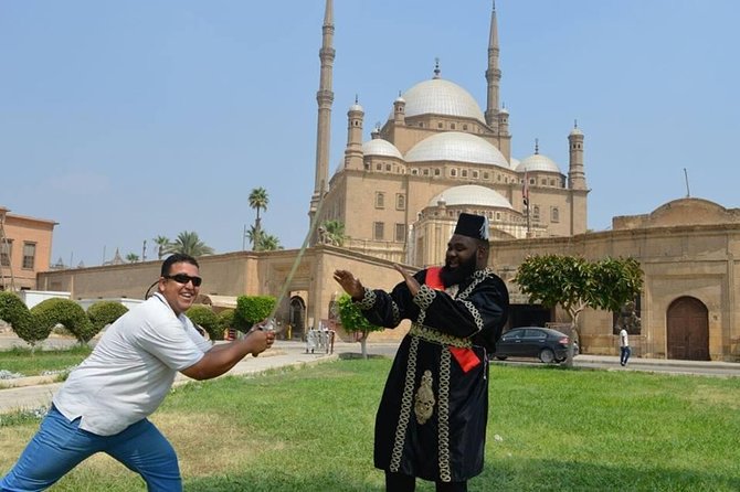 Coptic old churches and Islamic old mosque Private guided tour - Choosing the guide option