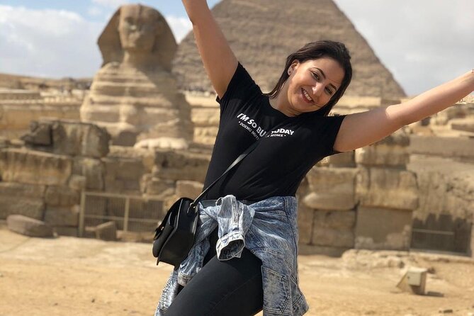 Day Tour to Giza Pyramids, Memphis City And Saqqara Pyramid - A private vehicle makes the long day easier