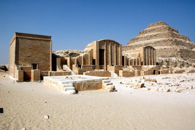 Day Tour to Giza Pyramids, Sphinx, Sakkara Pyramids and Dahshur Pyramids - An 8 a.m. pickup and a long day in the desert