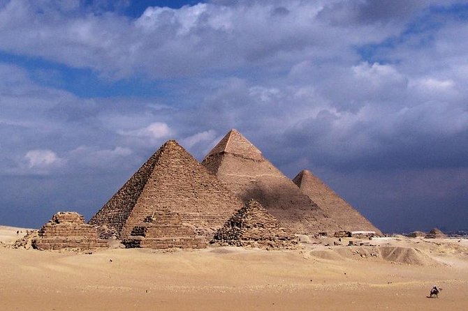 Day Tour to Giza Pyramids, Sphinx, Sakkara Pyramids and Dahshur Pyramids - The papyrus shop issue and route changes
