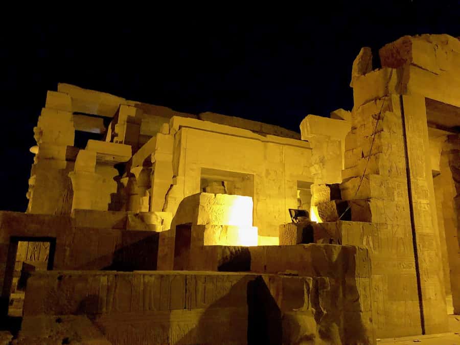 Day Tour visit Edfu Kom Ombo temples from Luxor - The private vehicle and guide make the difference