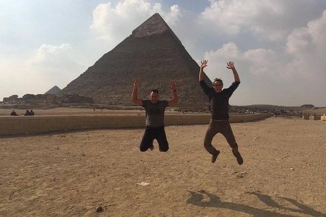 Day tour with Guide to Giza Pyramids, Sakkara, Dahshur and Memphis - Starting at Giza with Khufu and the Sphinx