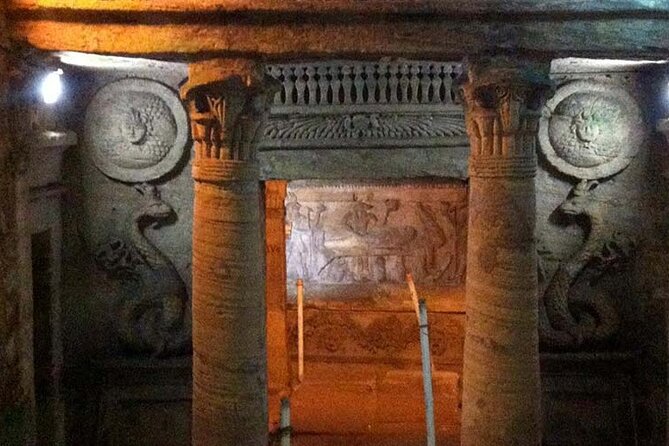 Day Trip to Alexandria from Giza & Cairo by Pharaohs Tours - Pompey’s Pillar, a quick photo stop with serious scale