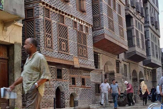 Discover The Historical Mosques In Cairo - Sultan Hassan, the Mamluk showpiece