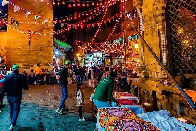 Egypt Food Tour & Egyptian food - Bread, salad, tea, and Egyptian sweets