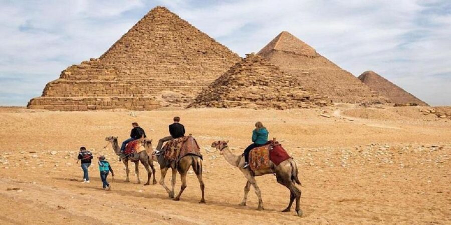 Egypt: Private 5-Day Tour, Nile Cruise, Flights & Balloon - Food, hotels, and what the price really covers