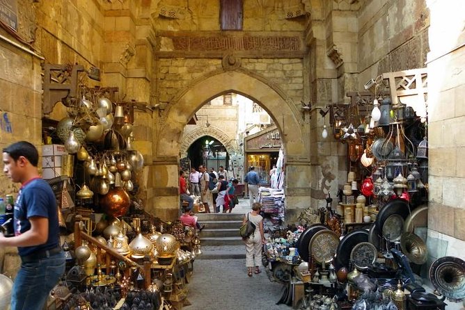 Egyptian Museum Alabaster Mosque Hanging Church and Khan Bazaar from Cairo - The Egyptian Museum and Tutankhamun’s gold mask