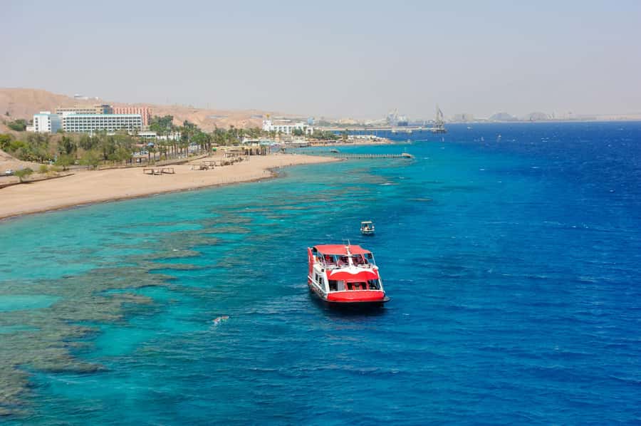 Eilat: 2-Hour Glass-Bottom Boat Tour - The underwater deck and Red Sea life