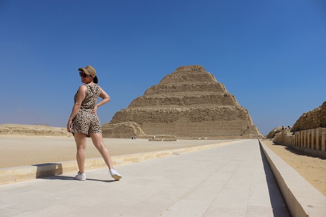 Exploring Egypt's Marvels: Giza, Saqqara, Memphis & Dahshur - Giza Plateau: start with the world-famous pyramids