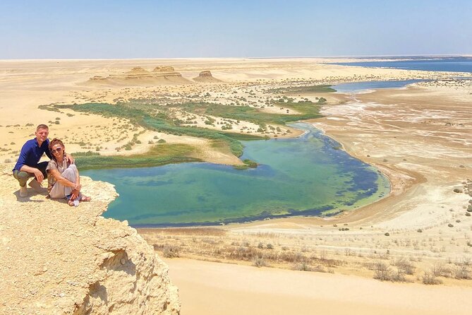 Fayoum Oasis Tour Hidden Gem Wadi El Rayan & Valley of the Whales - Lunch adds a welcome pause