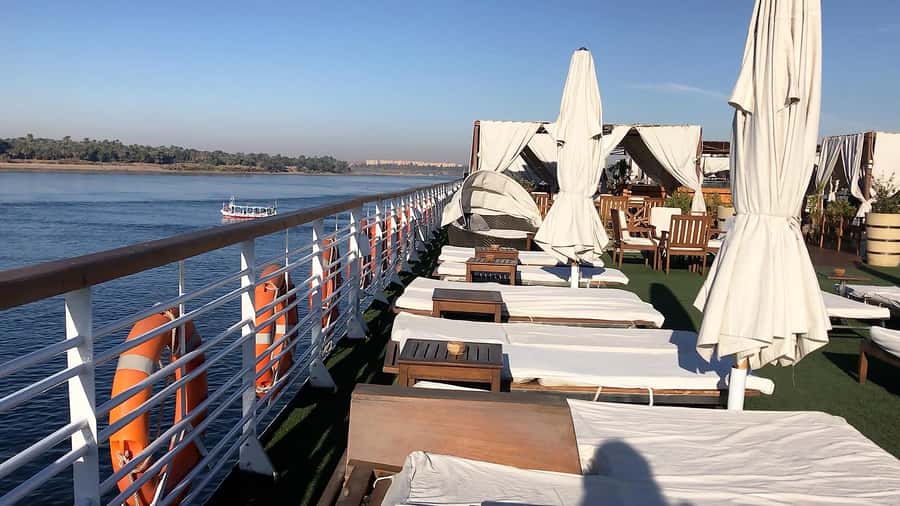 From Aswan: 4-Day Nile Cruise from Aswan to Luxor with Guide - Is $830 good value?