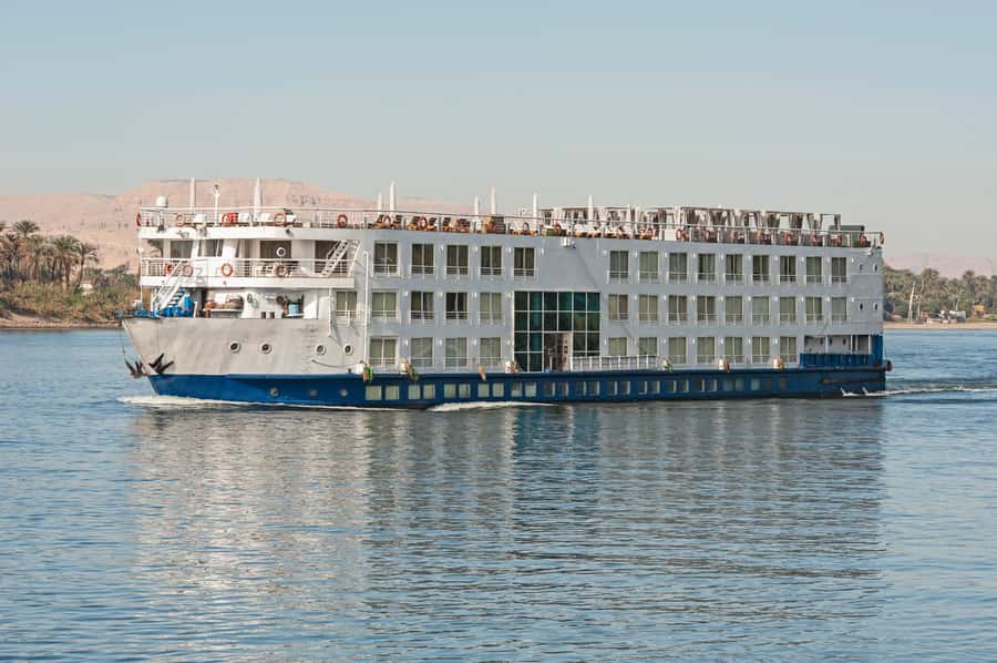 From Aswan: 5-Day Nile Cruise to Luxor with Hot Air Balloon - The guide can make or break the temples