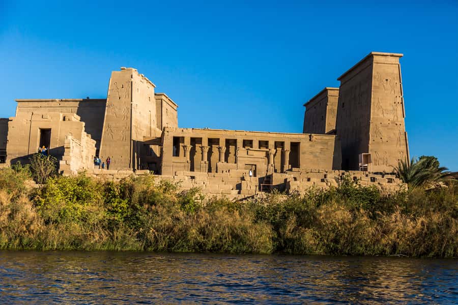 From Aswan: Philae Temple & Motorboat Tour to Nubian Village - Guides and language choices