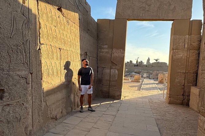 From Aswan : share a day tour to Abu Simbel with small group - Lake Nasser and the pause after the temples