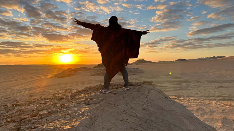 From Cairo: 3-Day Siwa Oasis Tour with Salt Lake Swim - Salt lakes, Cleopatra’s Spring, and Siwan water