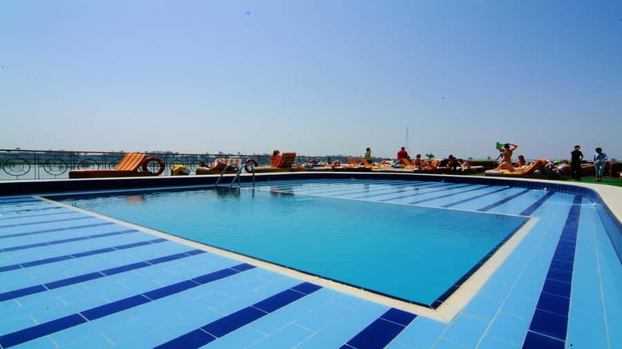 From Cairo: 4-Day Nile Cruise from Aswan to Luxor with Meals - Day 4: Luxor’s royal tombs and giant temples