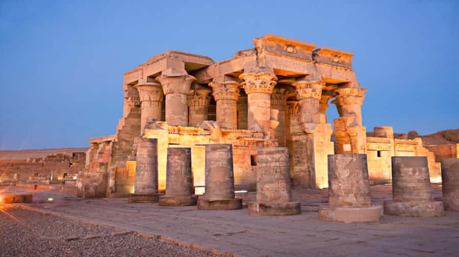 From Cairo: 5-Day Egypt Highlights Private Tour with Flights - Day two: balloon flight, royal tombs, and Karnak after dark