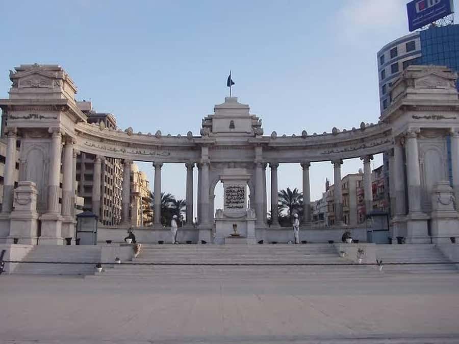 From Cairo: Alexandria Day Tour with Lunch - Montaza Gardens bring royal Alexandria into the day
