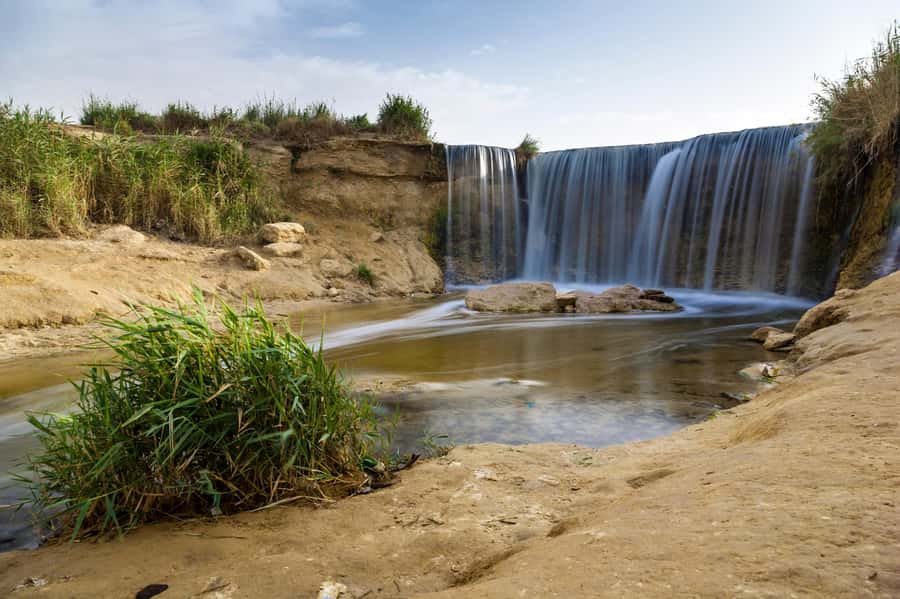 From Cairo: El Fayoum Private Day Trip with Lunch - Mudawara Mountain and wide desert views