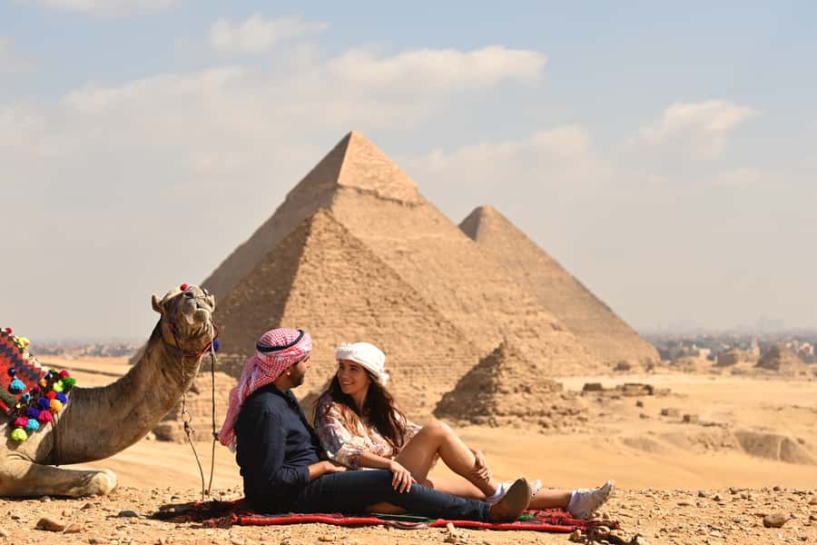 From Cairo: Half-Day Tour to Pyramids of Giza and the Sphinx - Valley Temple of Khafre