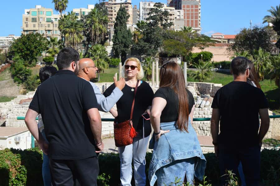 From Cairo: Historical Alexandria Shared Day Tour with Lunch - Catacombs of Kom el Shoqafa: the day’s most unusual stop